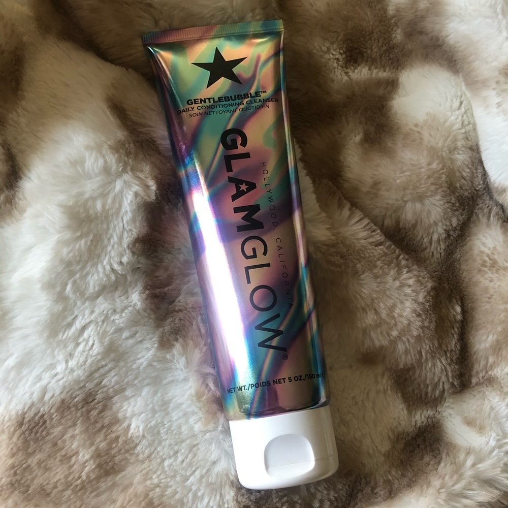 GLAMGLOW Gentle Bubble Conditioning Cleanser